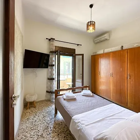 Kostas House Appartamento