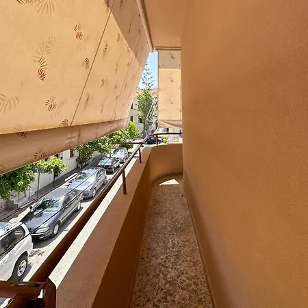 Апартаменты Kostas House *