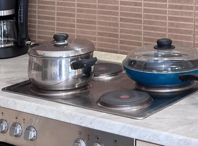 Kostas House Appartamento *