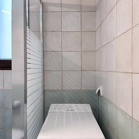 아파트 Kostas House *